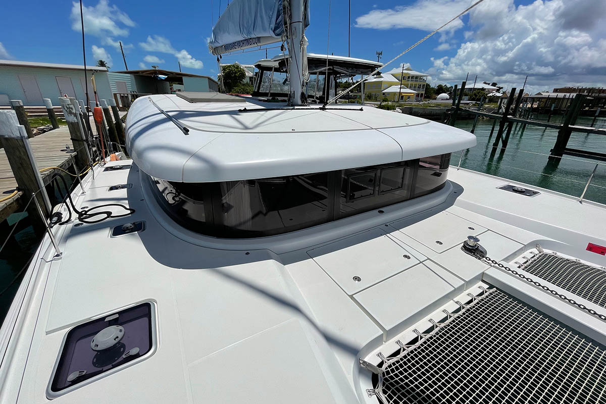Lagoon 42 – 4 + 2 cab. – Catamaran